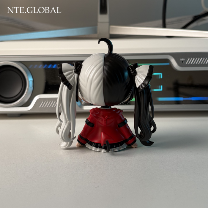 NTE Lacrimosa Chibi Figure | nte.global NTE グッズ 이환 굿즈 | Lacrimosa, NTE 라크리모사, NTE ラクリモーサ