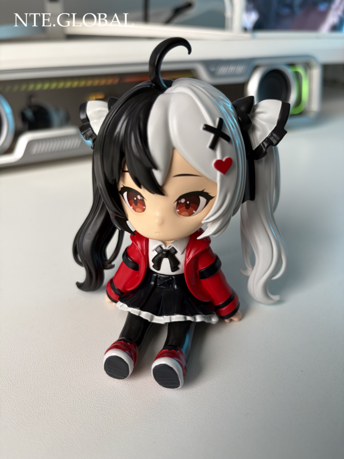 NTE Lacrimosa Chibi Figure | nte.global NTE グッズ 이환 굿즈 | Lacrimosa, NTE 라크리모사, NTE ラクリモーサ